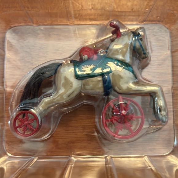 NIB 2016 A Pony for Christmas Hallmark keepsake ornament. 19th in a series. Rare - Picture 8 of 10